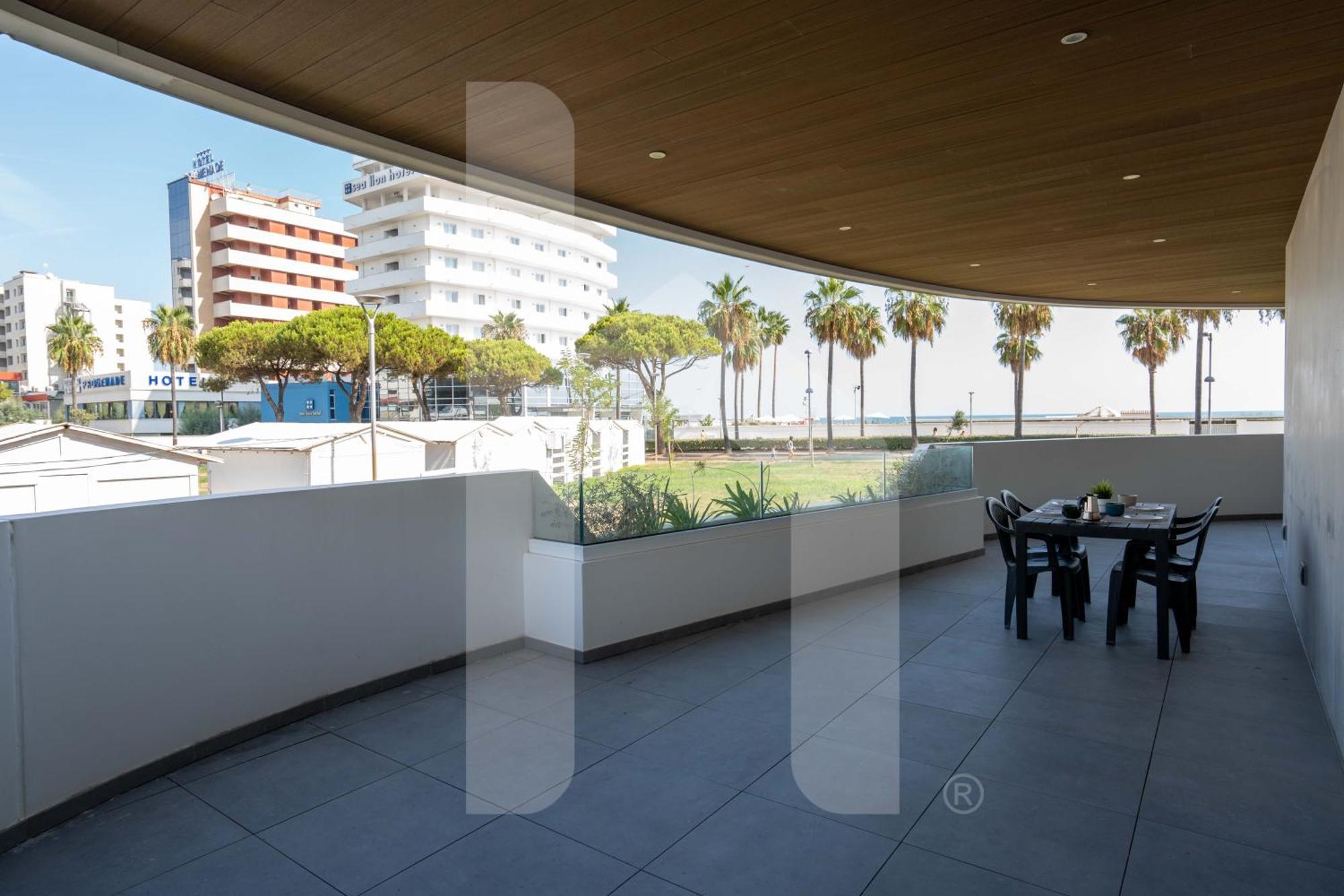 Homiday - Waterfront Montesilvano Marina 外观 照片